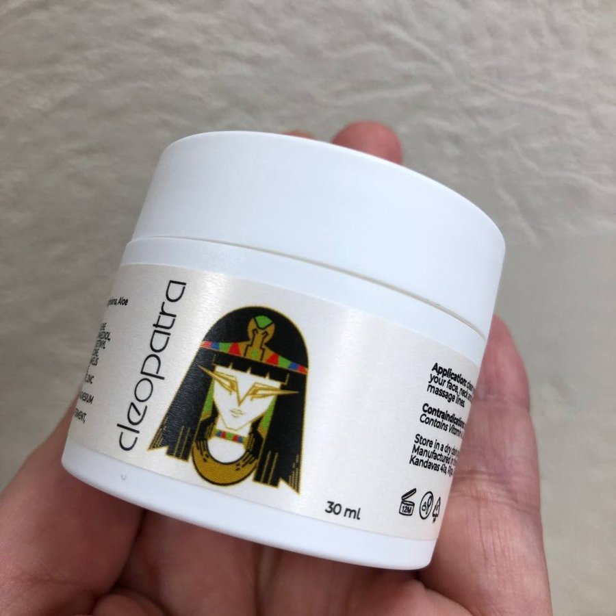 Cleopatra 1 Tiegel — zum Ausprobieren