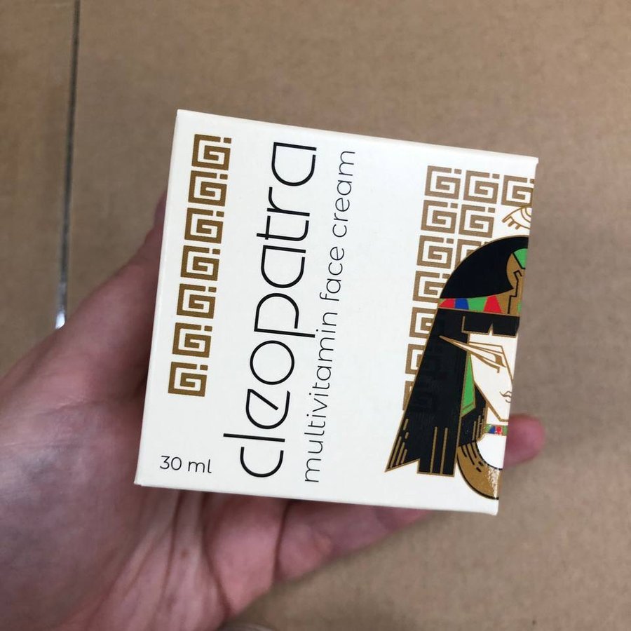 Cleopatra 2 Tiegel — für mehrere Monate